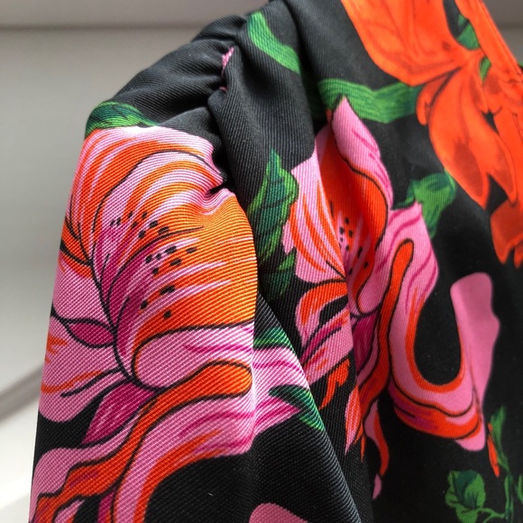 Women’s Zara Floral mini floral dress sz Large - Picture 13 of 15